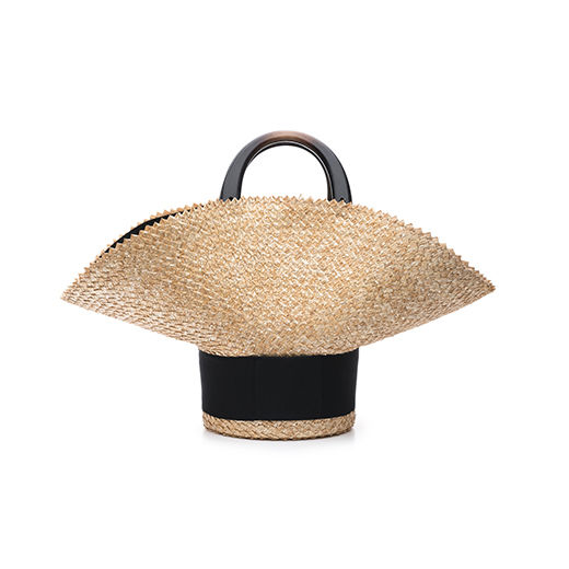 Beach Bags Bring the Island Life to This Summer Season